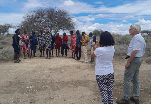 Community work tanzania (2)